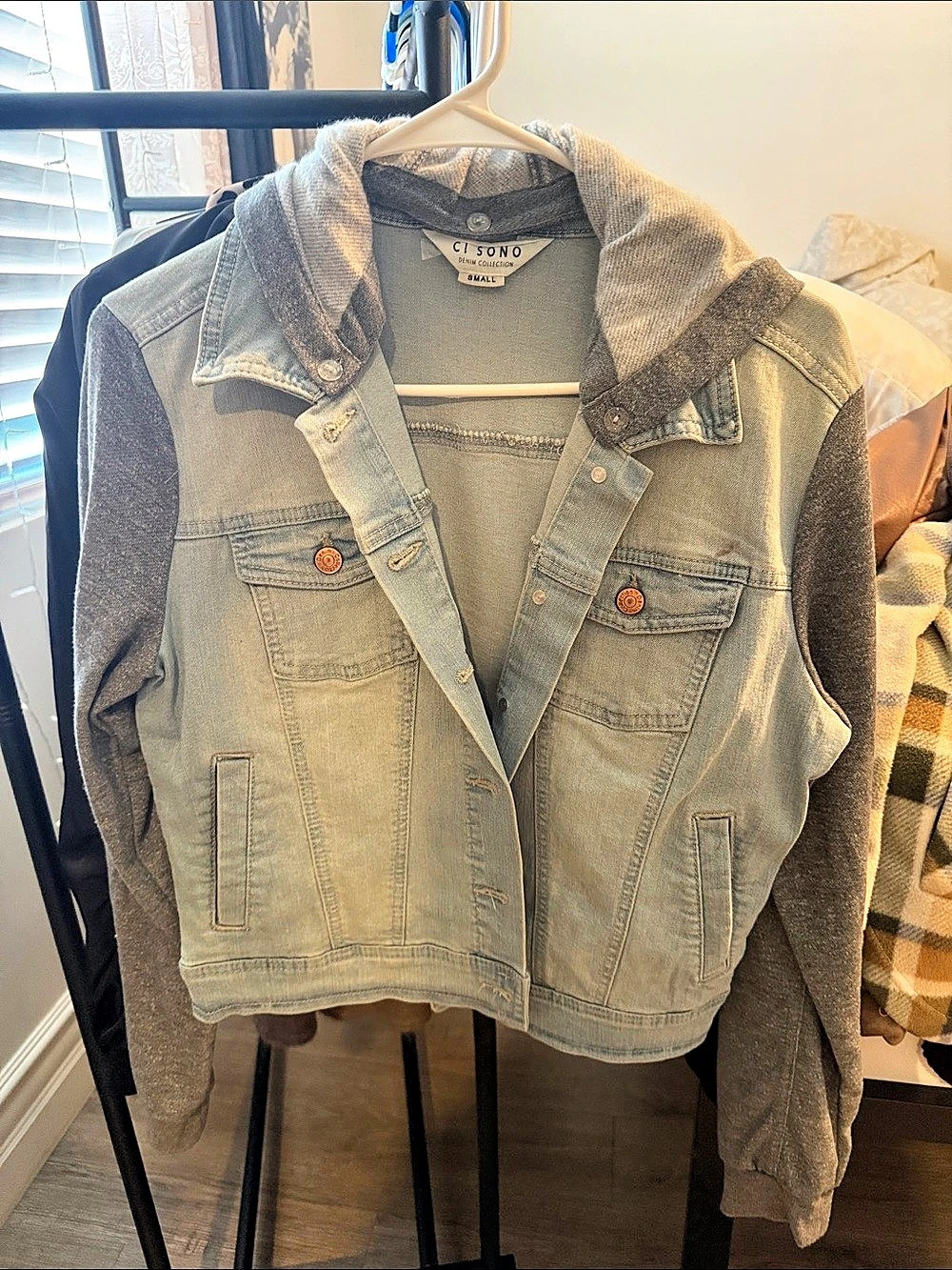 CI SONO Denim Jacket with Grey Knit Sleeves and Hood Blue & Gray Small